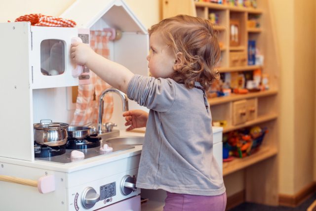 Kinderkueche spielkueche holz 1
