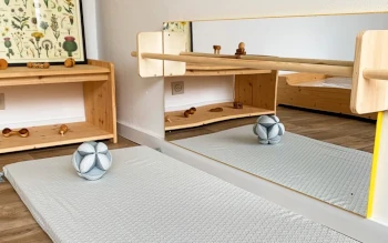 Haltestange für Montessori-Spiegel